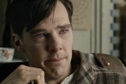Benedict Cumberbatch como Alan Turing no filme O Jogo da Imitação, baseado em fatos reais. Está na Netflix!