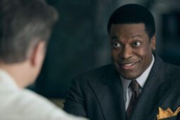 Cena do filme Air, para assistir no Prime Video, com Chris Tucker e Matt Damon