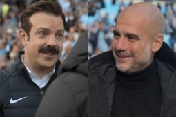 Jason Sudeikis e Ped Guardiola em cena da 3ª temporada de Ted Lasso, na Apple TV+