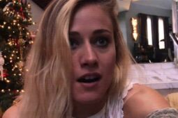 Olivia Taylor Dudley em cena de Atividade Paranormal 6: é um dos filmes da franquia para assistir no Paramount+