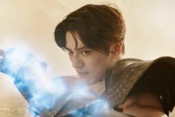 Cena de Os Cavaleiros do Zodíaco - Saint Seya, que está disponível para assistir no Prime Video