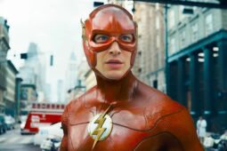 Cena de The Flash: Saiba quando filme da DC fica disponível para assistir online na HBO Max