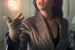 Cena de Sombra e Ossos, série Netflix baseada em livro