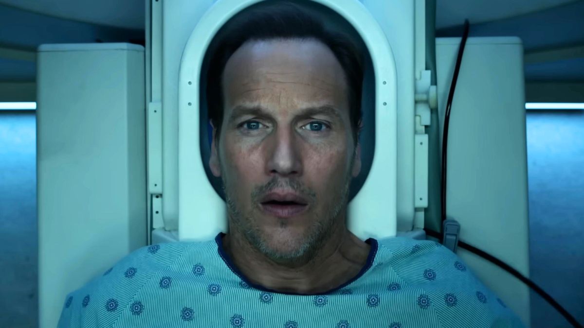 Patrick Wilson em Sobrenatural: A Porta Vermelha, que estreia online em agosto