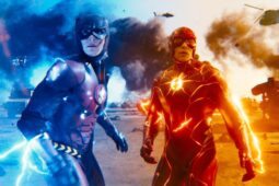 Imagem do filme The Flash, com CGI questionável