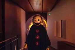 Com palhaço e tudo, O Clube de Leitores Assassinos tem nota baixa no IMDB