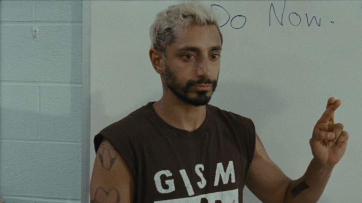 Cena do filme O Som do Silêncio com o ator Riz Ahmed. História real?