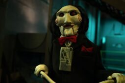 Jigsaw está de volta em Jogos Mortais 10. Filme é bom? Leia a crítica