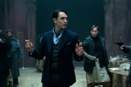 Winston Scott é interpretado por Colin Woodell em O Continental: saiba quantos episódios tem série do Prime Video