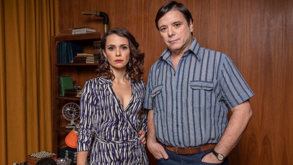 Irene (Débora Falabella) e Alvaro (Thelmo Fernandes ) em Fim