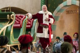 Meu Papai (Ainda) é Noel é uma ótima série de Natal para assistir nop Disney+