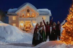 O Natal de Costume é um dos filmes de Natal liberados pela Netflix