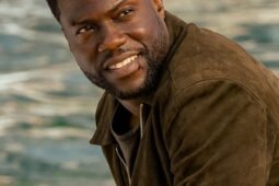 Imagem de Kevin Hart em cena de Lift: Roubo nas Alturas, novo filme da Netflix em janeiro de 2024