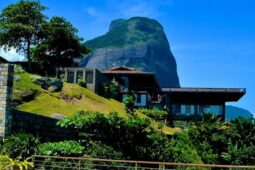 Conheça 5 casas com vistas espetaculares para se hospedar no Brasil