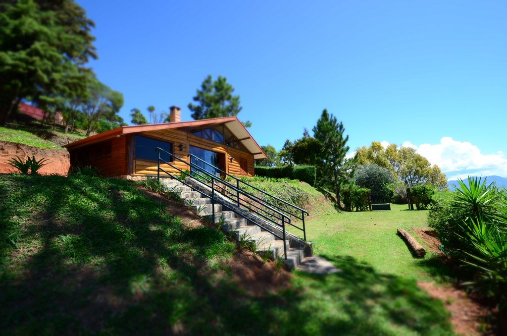 Conheça 5 casas com vistas espetaculares para se hospedar no Brasil