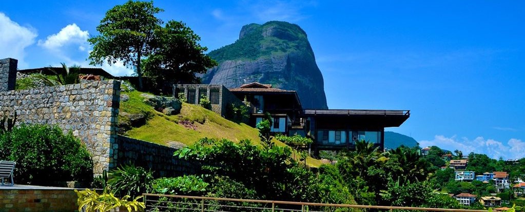 Conheça 5 casas com vistas espetaculares para se hospedar no Brasil