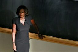 Lições de um Crime: Globo estreia série com Viola Davis. Vale a pena assistir?